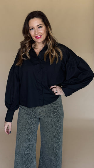 Poise Button-Up Shirt