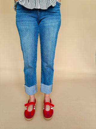 High Rise Rolled Hem Straight Jeans