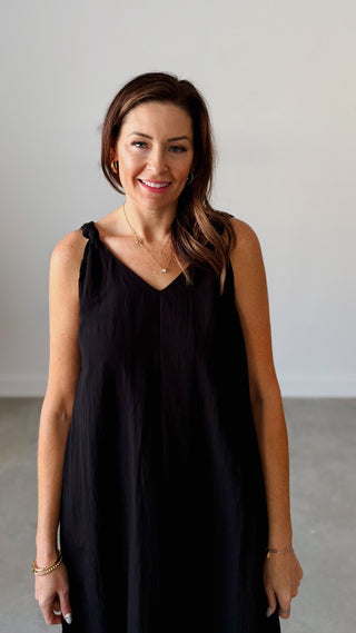 Knot Your Average Midi Dress